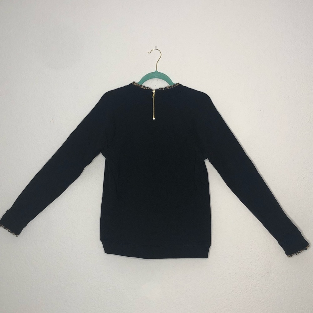 J.CREW black crew neck lined with Cheetah print - Picture 2 of 2